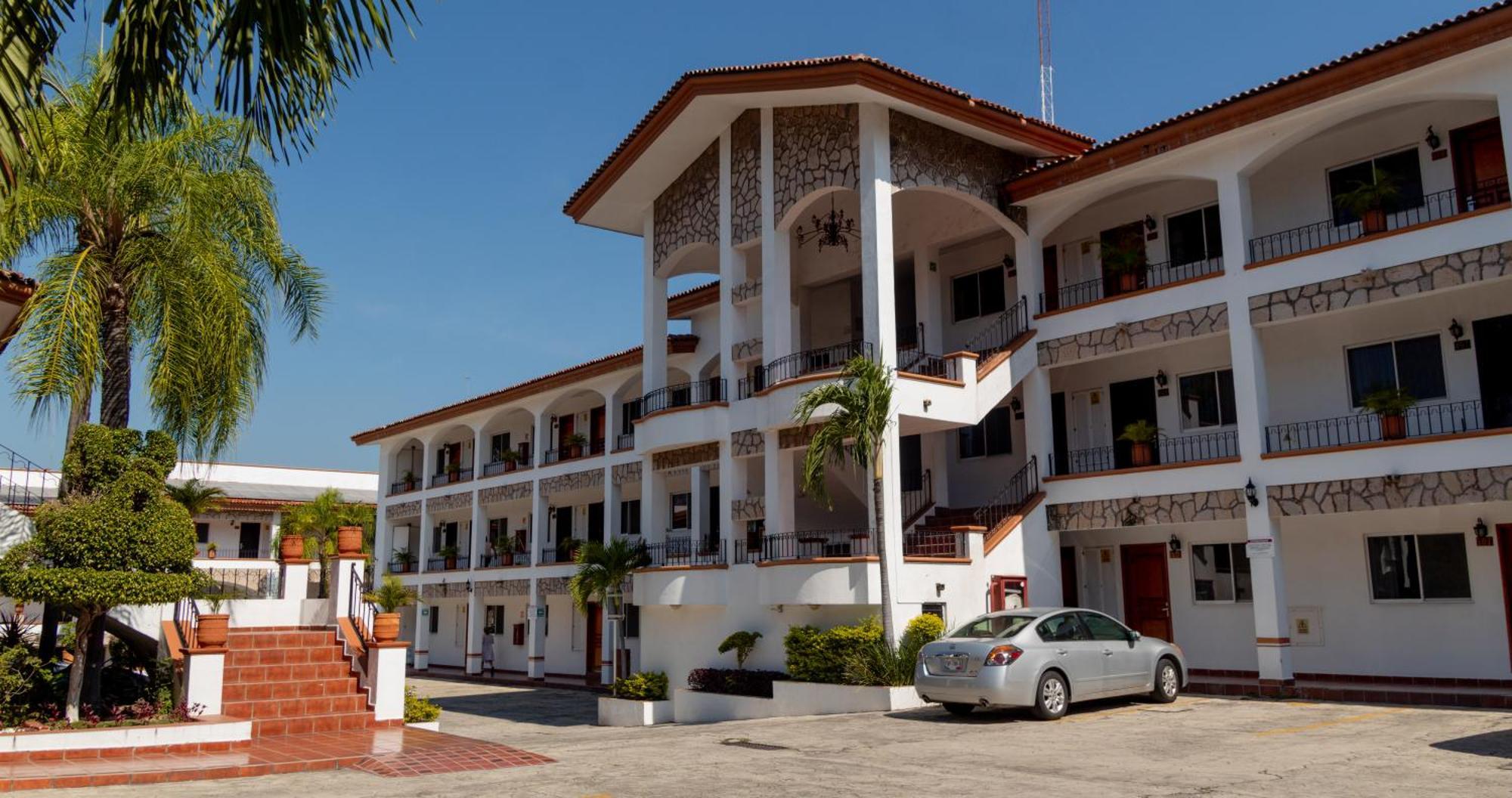 Hotel Maria Isabel Colima Extérieur photo