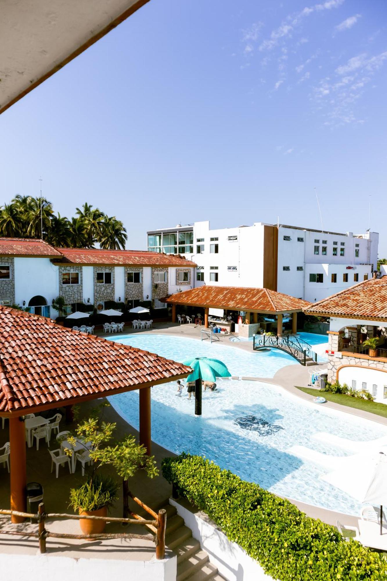 Hotel Maria Isabel Colima Extérieur photo