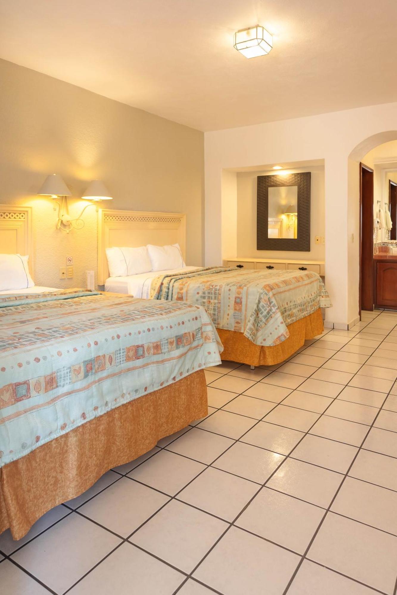 Hotel Maria Isabel Colima Extérieur photo